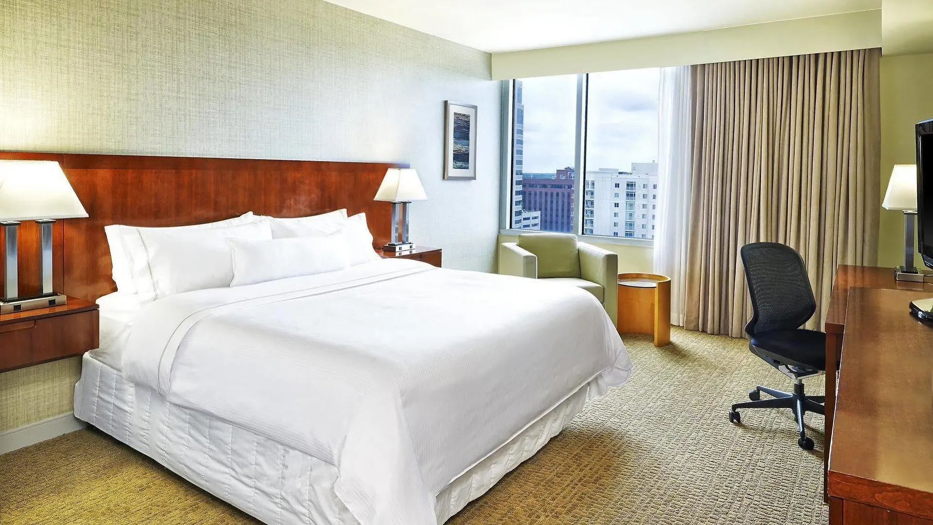 The Westin Virginia Beach Town Center Hotell