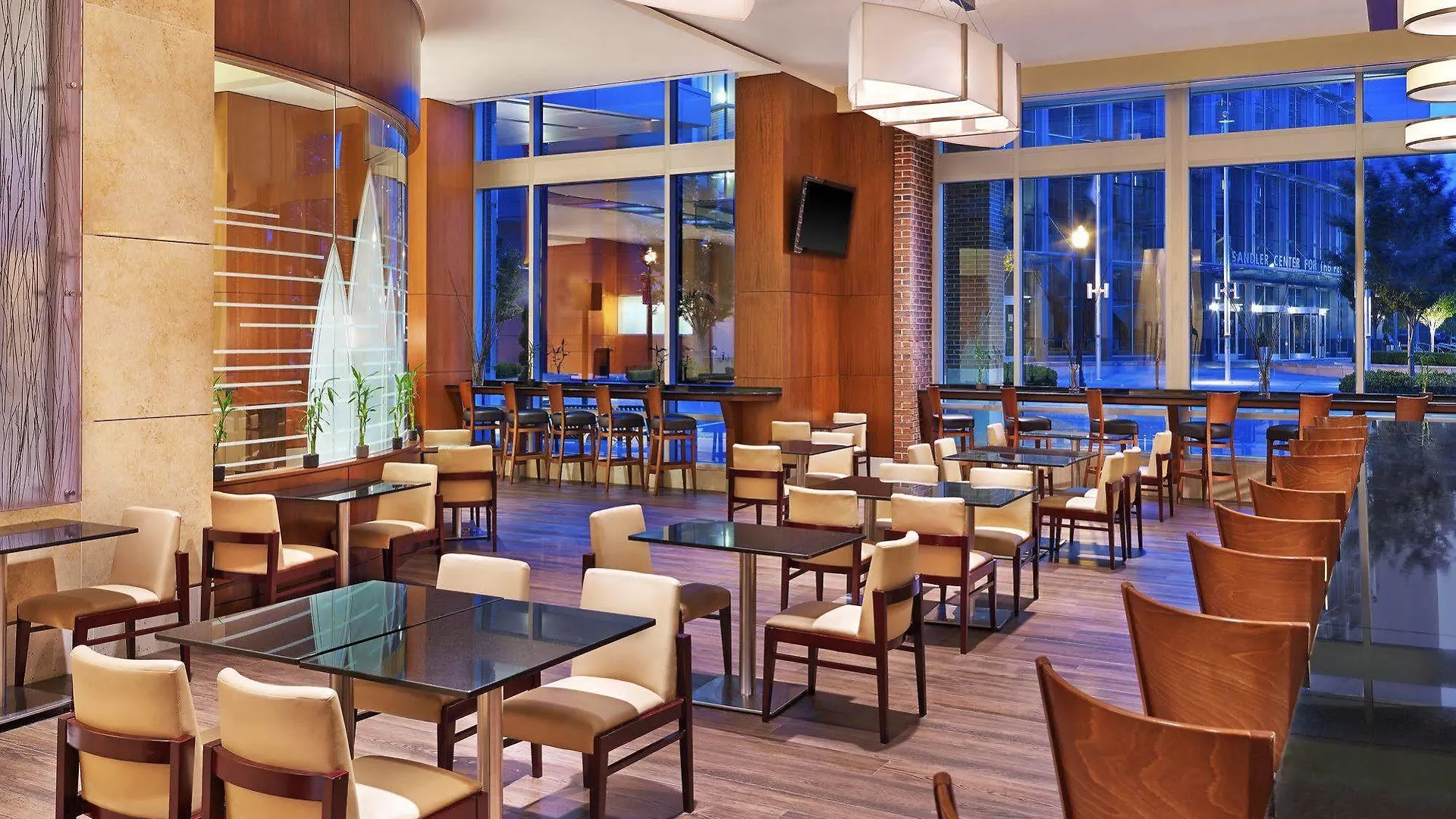 **** Hotel The Westin Virginia Beach Town Center Stany Zjednoczone Ameryki